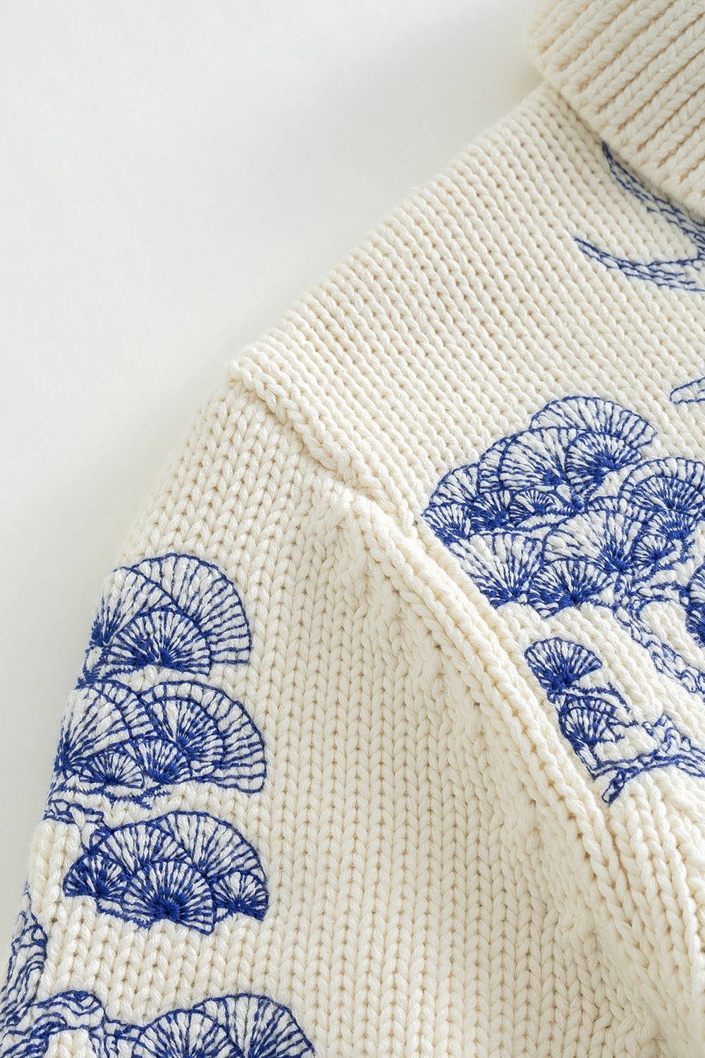 Fine China Embroidery Shirt