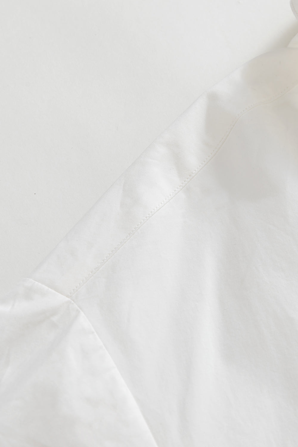 White Shirted Shirt