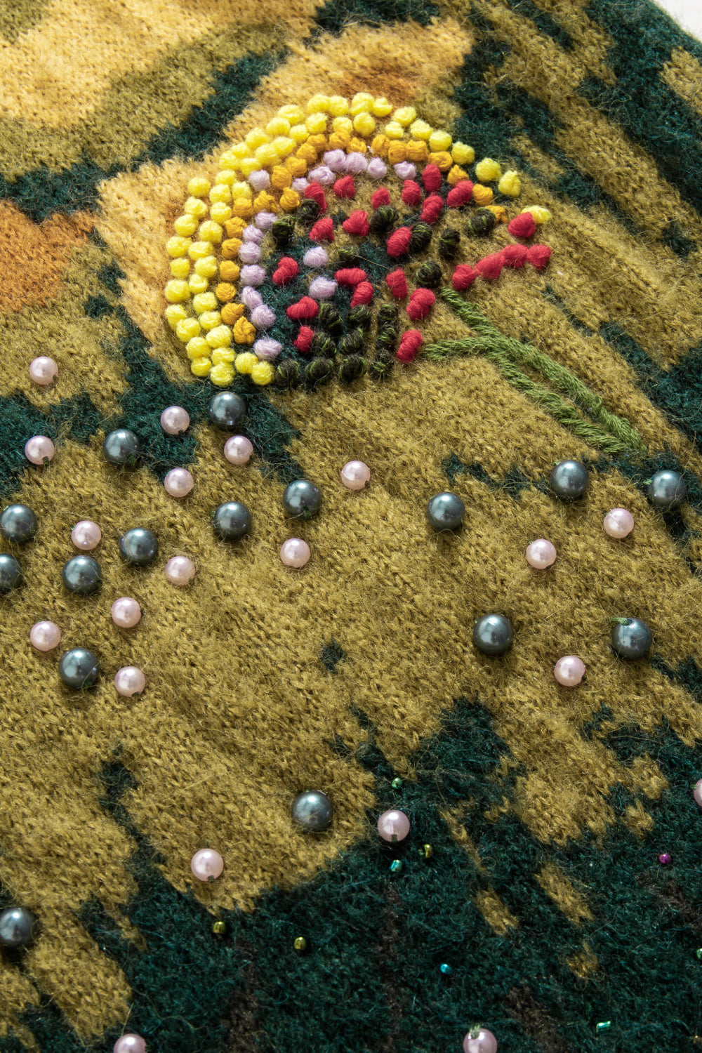Embroidery Cardigan