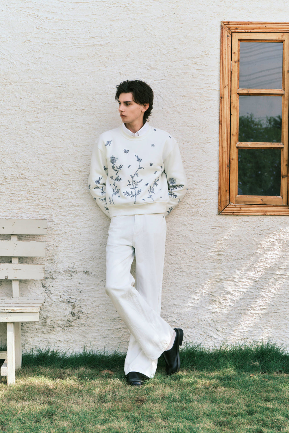 Fine China Embroidery Crewneck